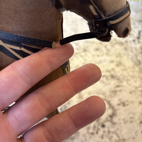 Vintage Model Horse Realistic Figure Real Hair Glass Eyes Saddle 10"‎ Tall - Picture 15 of 16